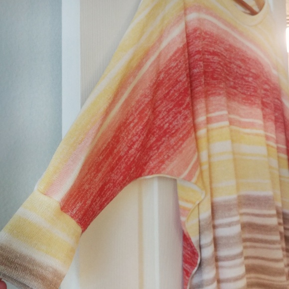 💛LAST 1! Stripe Dolman Sleeve Knit Top - Picture 6 of 7